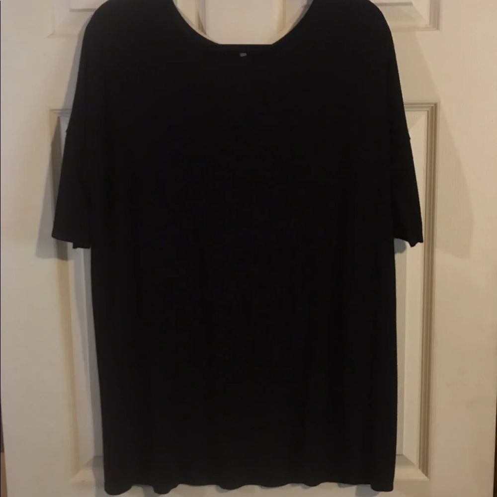 🔥FINAL PRICE🔥 Emma's Closet Black Tunic Tee Sz M - Picture 2 of 8